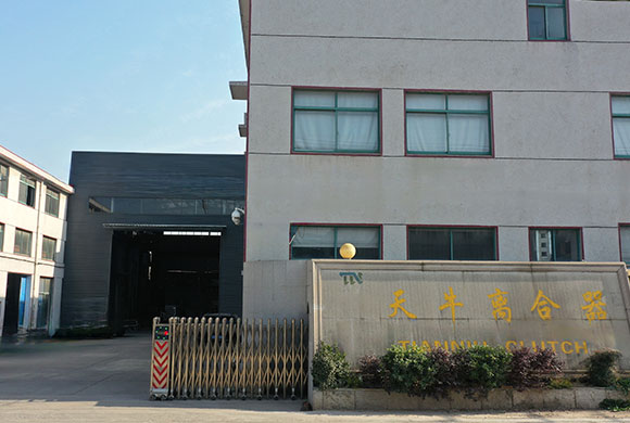 關於小优为爱而生免费版
